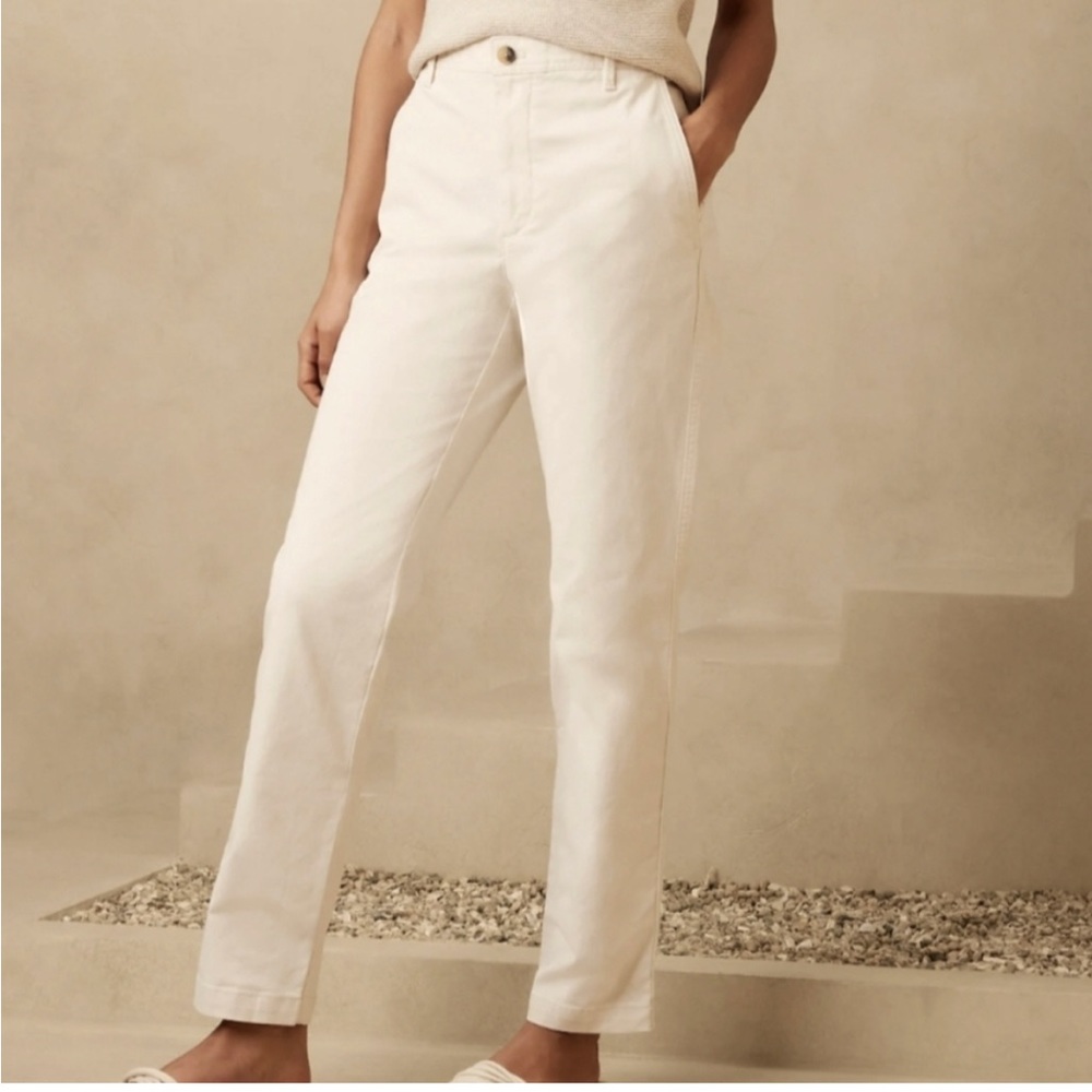 Banana Republic High Rise Authentic Chino Size 12